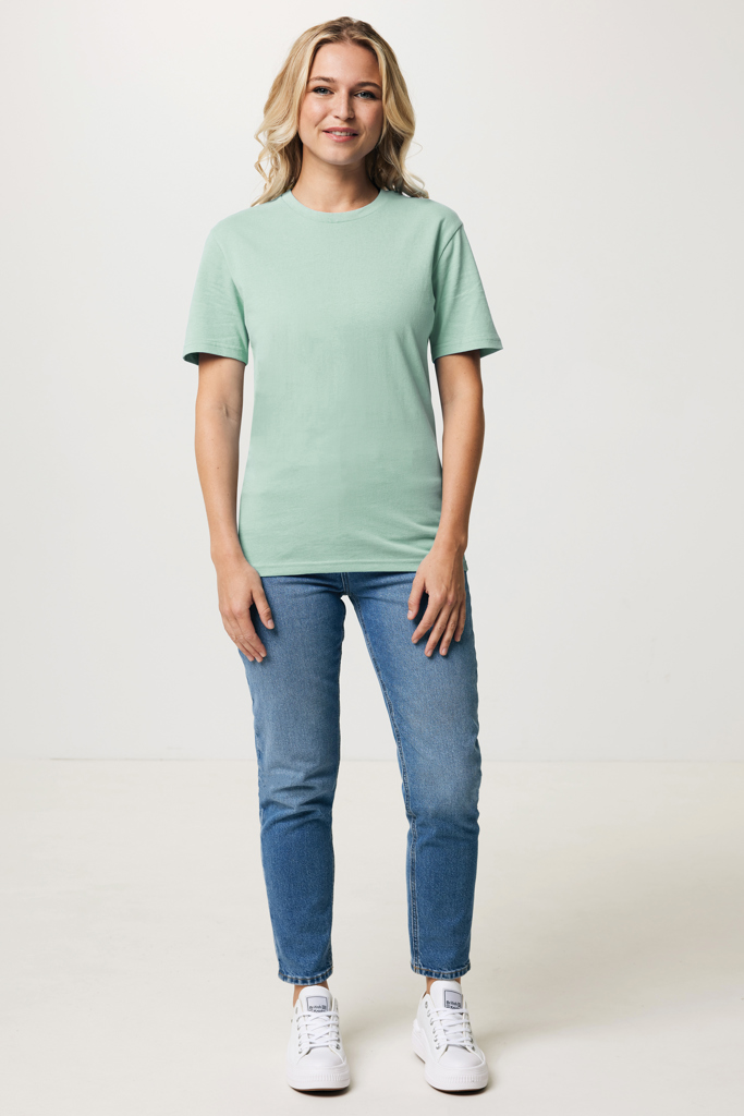 Iceberg green