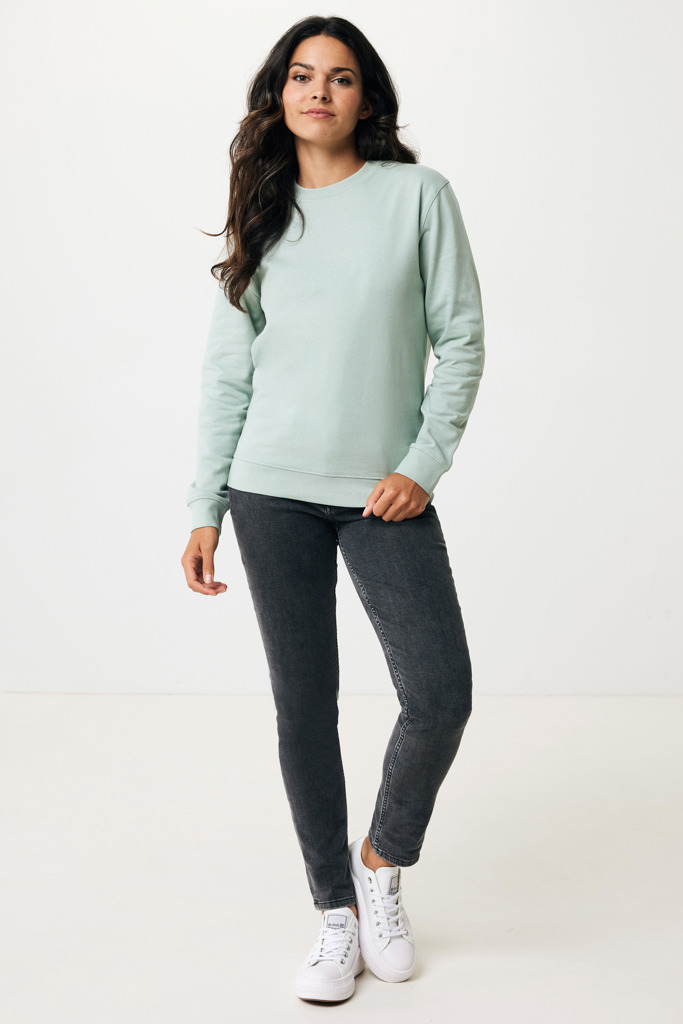 Iceberg green
